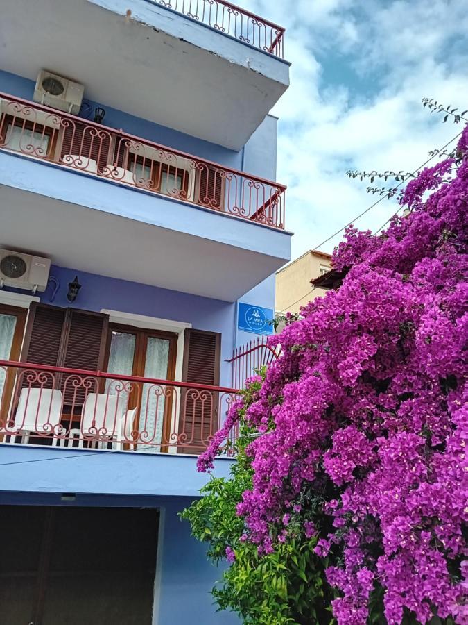 La Mira House Aparthotel Néosz Marmarász Kültér fotó