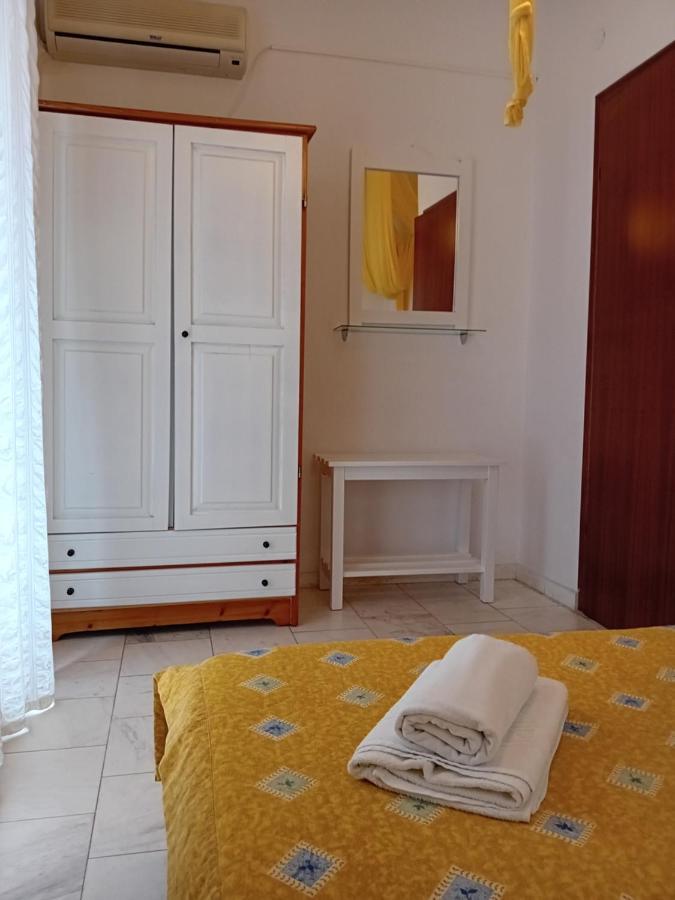 La Mira House Aparthotel Néosz Marmarász Kültér fotó