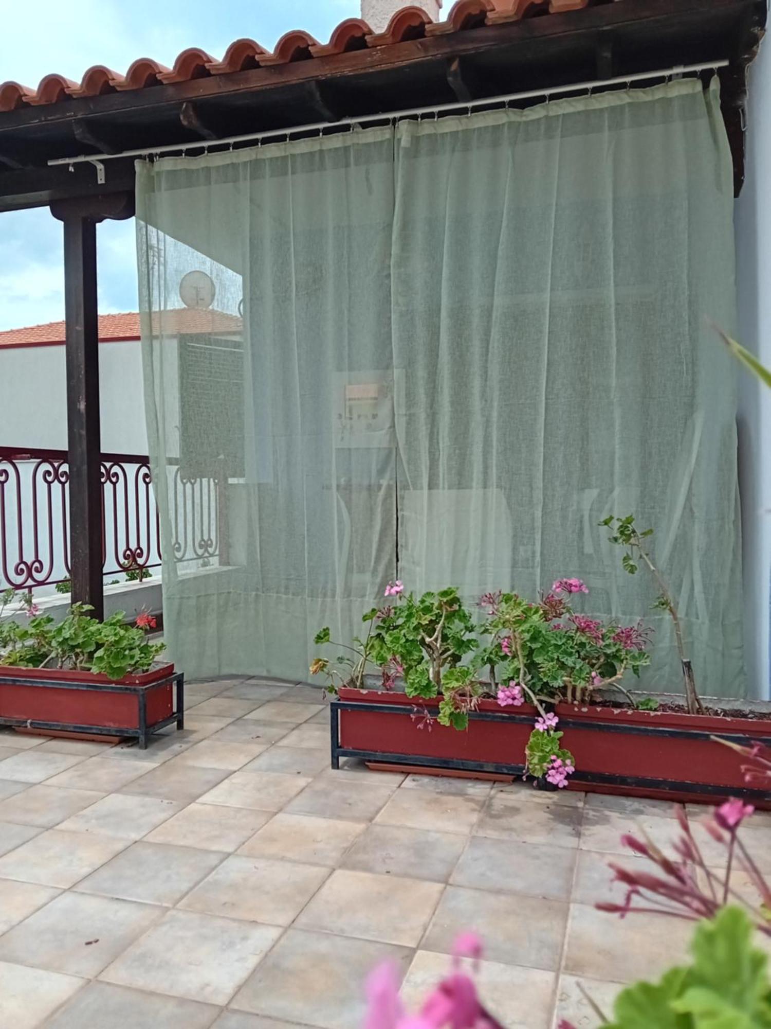 La Mira House Aparthotel Néosz Marmarász Kültér fotó