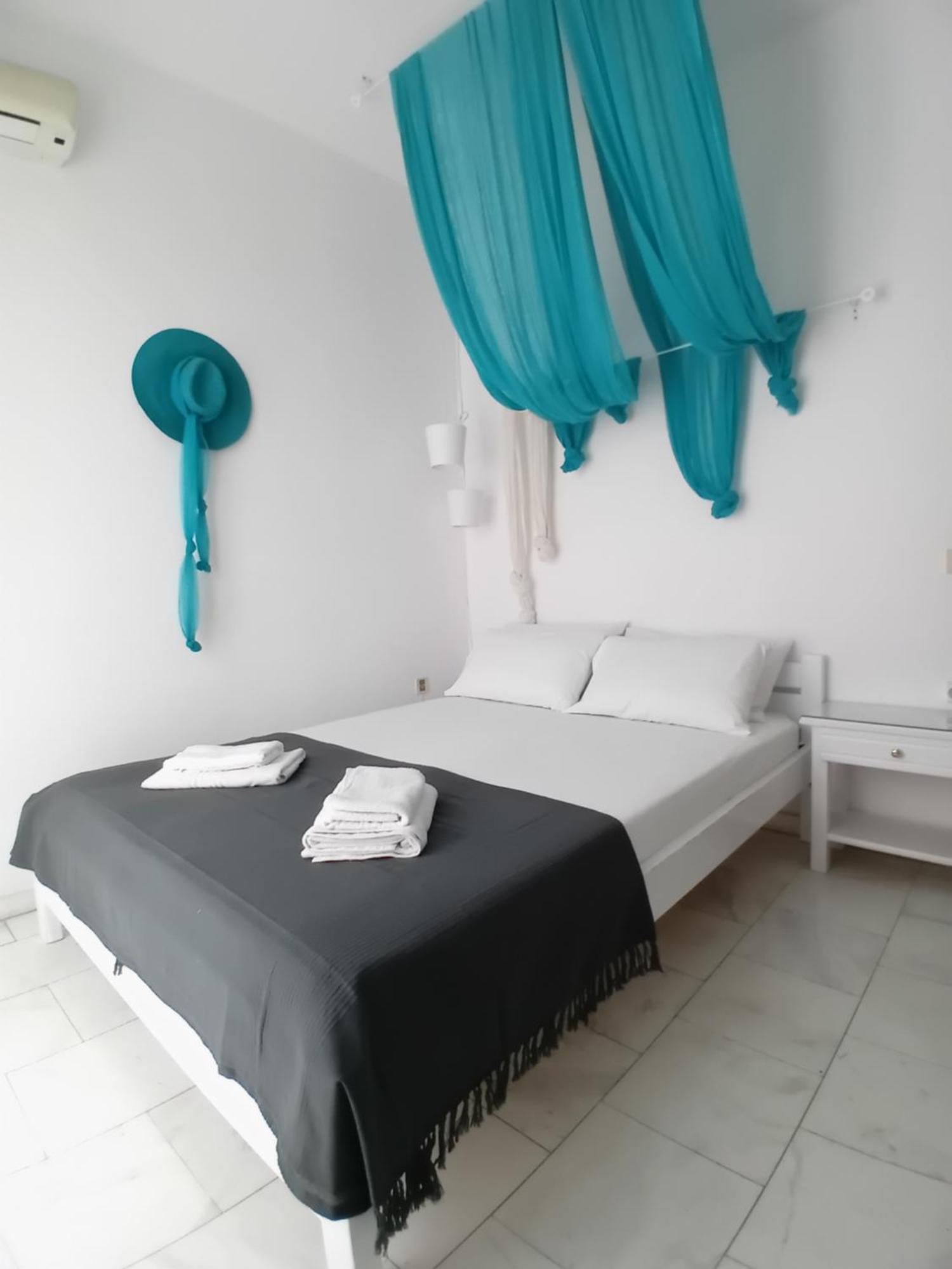 La Mira House Aparthotel Néosz Marmarász Kültér fotó